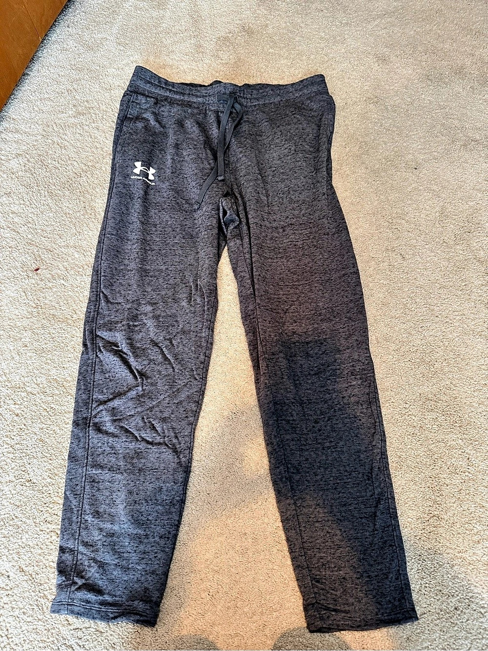 Under Armour Women’s Armour Gray Sweat Pants Gray Large